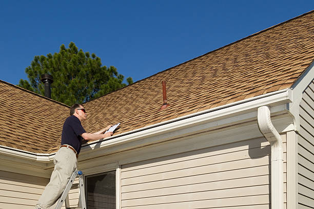 Best Emergency Roof Repair Services  in Blue Earth, MN